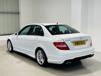Used Mercedes-Benz C-Class 2013 for sale - 76190770: Photo 3