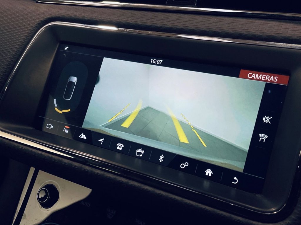 Used Land Rover Range Rover Evoque 2019 for sale - 77627420: Photo 2