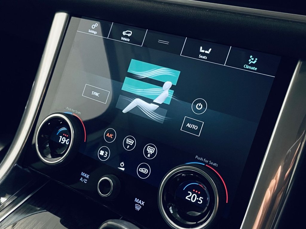 Used Land Rover Range Rover Sport 2018 for sale - 77693386: Photo 19