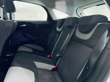 Used Ford Focus 2014 for sale - 78271604: Photo