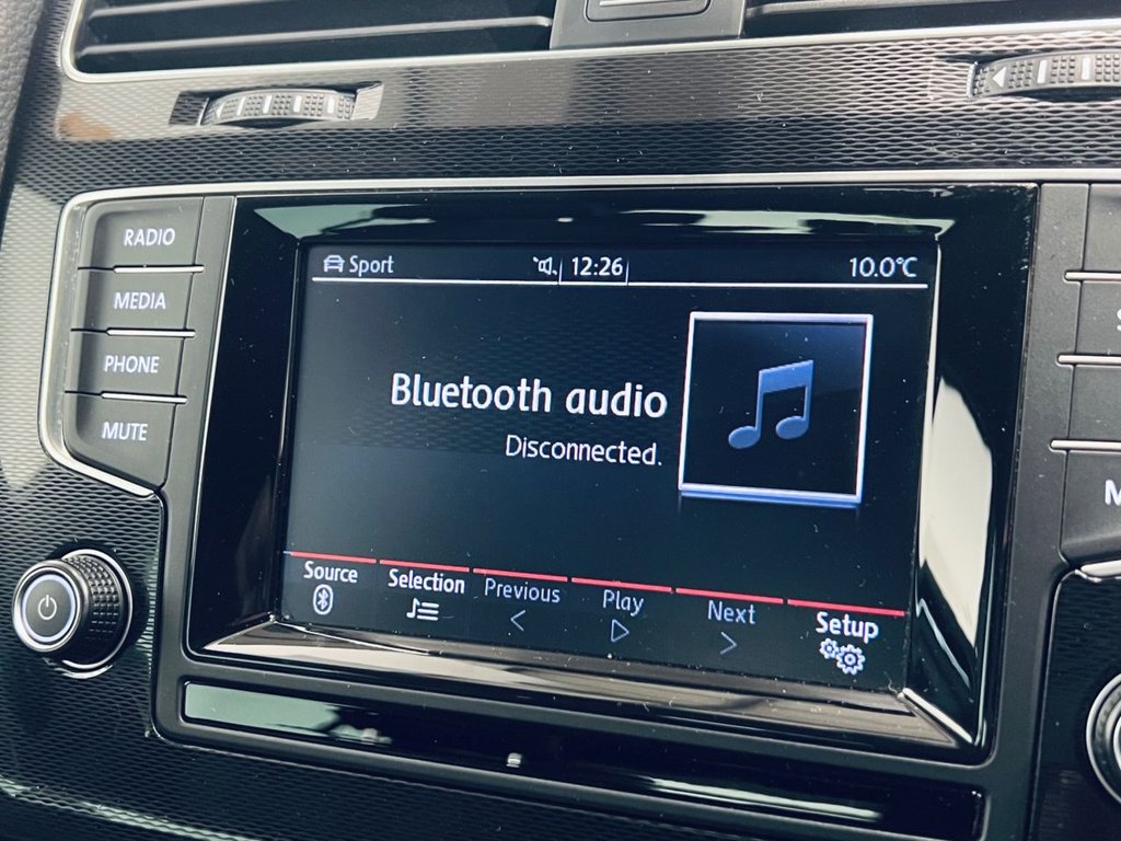 Used Volkswagen Golf 2014 for sale - 76389849: Photo 11