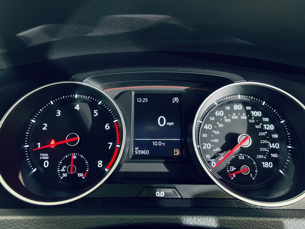 Used Volkswagen Golf 2014 for sale - 76389849: Photo 14