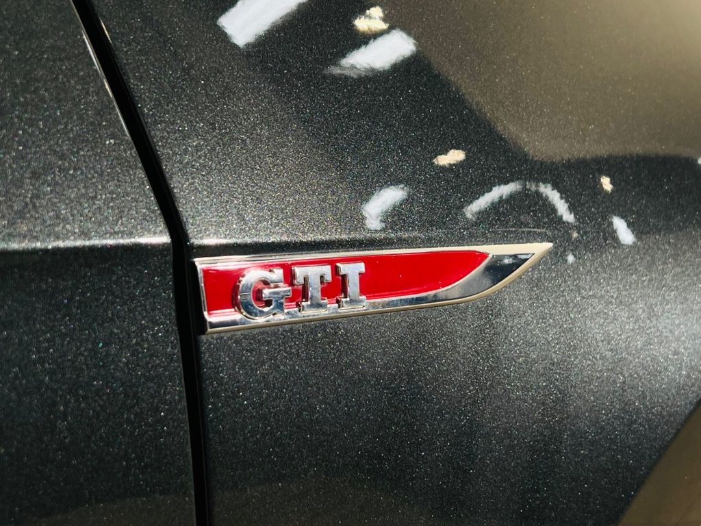 Used Volkswagen Golf 2014 for sale - 76389849: Photo 24