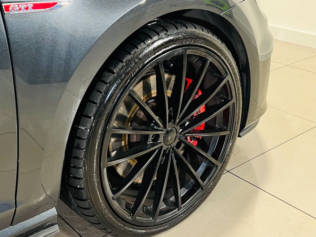 Used Volkswagen Golf 2014 for sale - 76389849: Photo 8