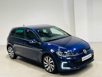 Used Volkswagen Golf 2018 for sale - 75573556: Photo