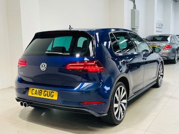 Used Volkswagen Golf 2018 for sale - 75573556: Photo