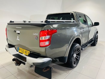 Used Mitsubishi L200 2017 for sale - 76210669: Photo
