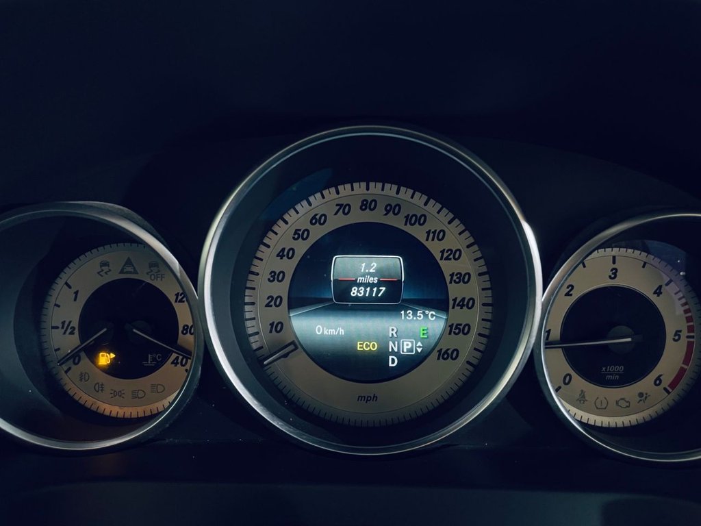 Used Mercedes-Benz E Class 2013 for sale - 77205454: Photo 13