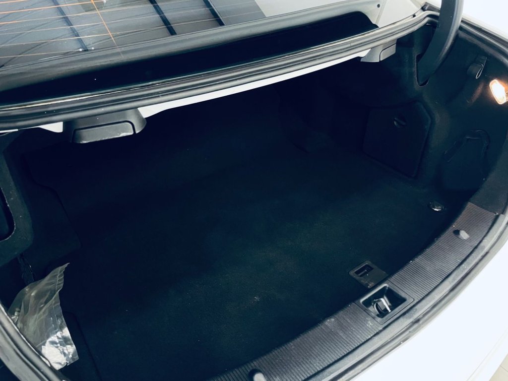 Used Mercedes-Benz E Class 2013 for sale - 77205454: Photo 20