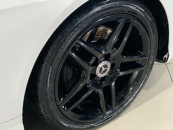 Used Mercedes-Benz E Class 2013 for sale - 77205454: Photo