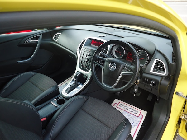 Used Vauxhall Astra GTC 2013 for sale - 75083950: Photo 7