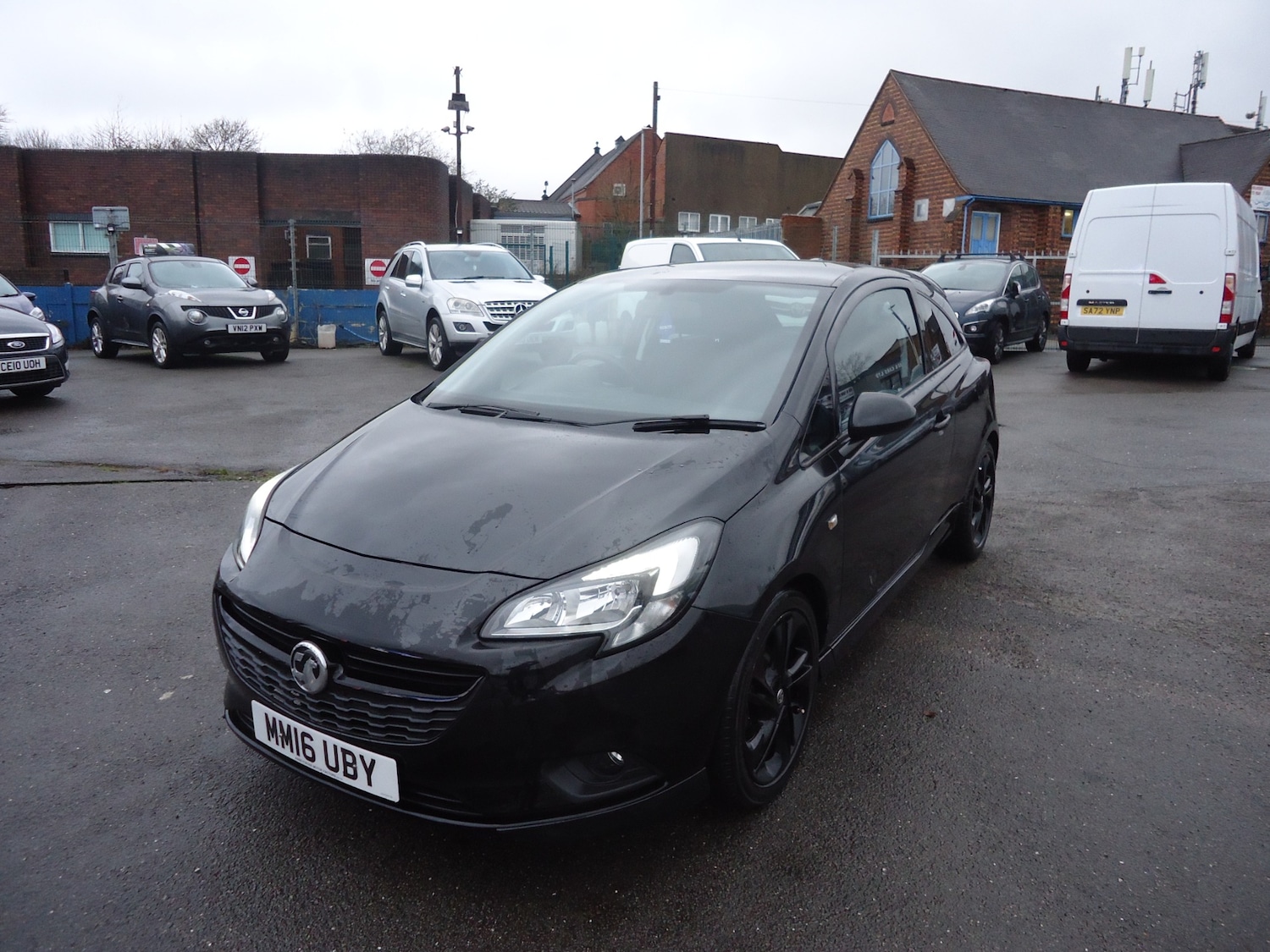 Used Vauxhall Corsa 2016 for sale - 76969456: Photo 2