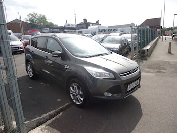 Used Ford Kuga 2015 for sale - 79029879: Photo