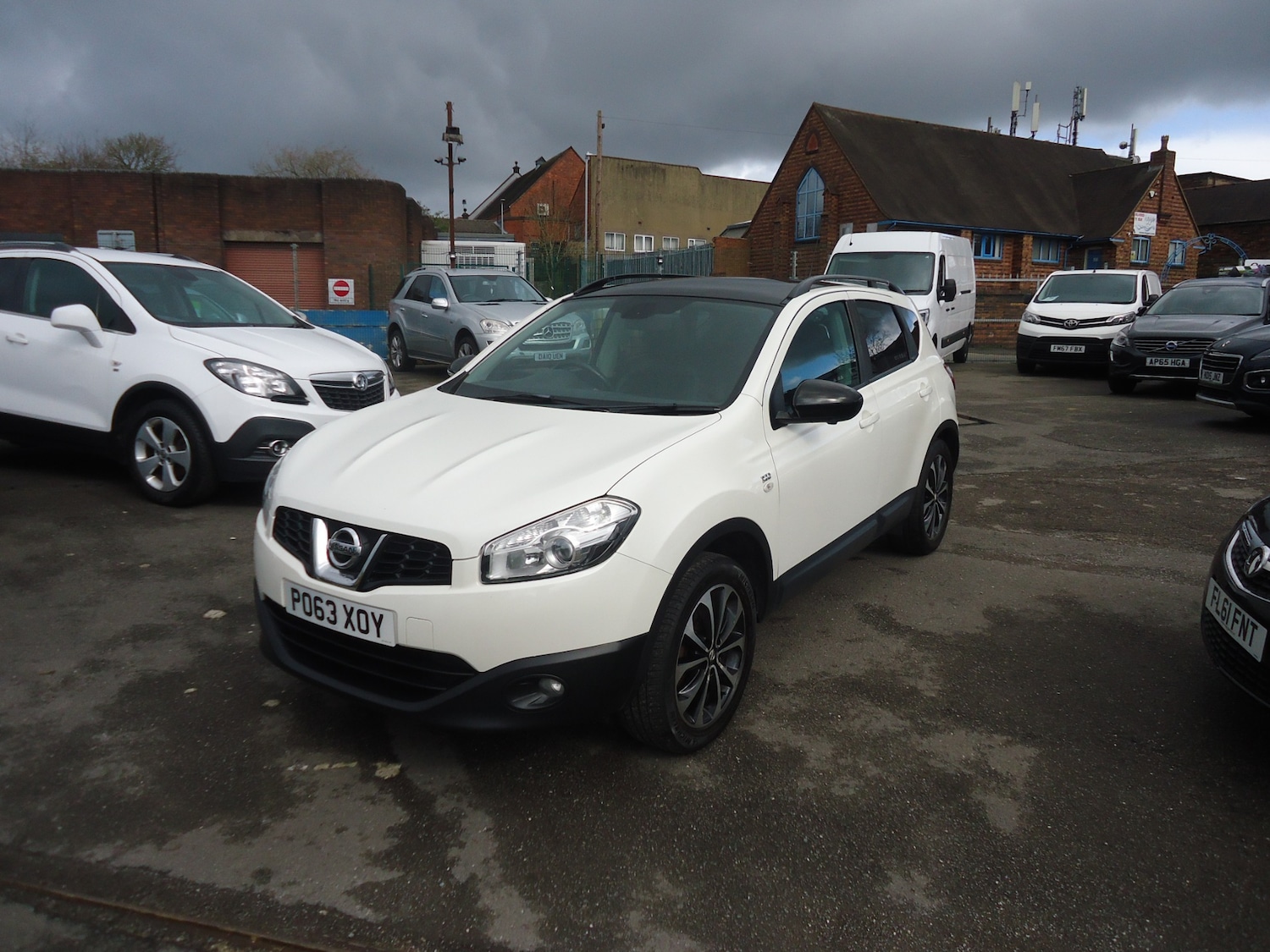 Used Nissan Qashqai 2013 for sale - 78011986: Photo 2