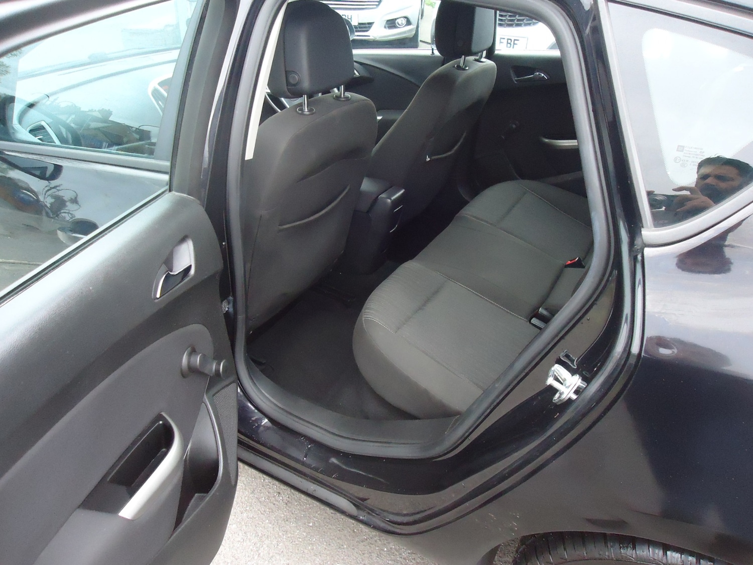 Used Vauxhall Astra 2011 for sale - 77997305: Photo 10