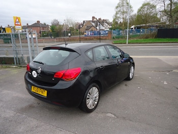 Used Vauxhall Astra 2011 for sale - 77997305: Photo