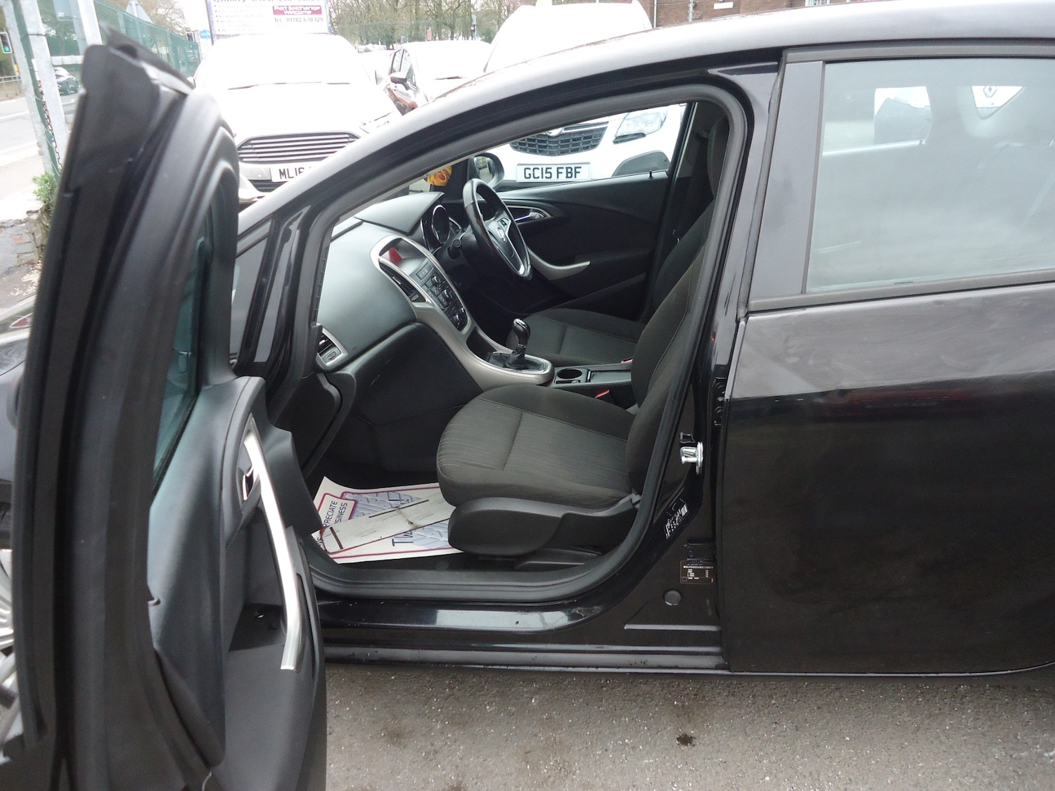 Used Vauxhall Astra 2011 for sale - 77997305: Photo 9