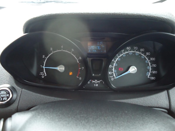 Used Ford Ecosport 2015 for sale - 61756659: Photo 14