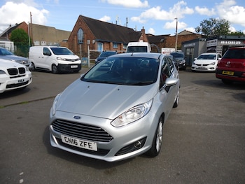 Used Ford Fiesta 2016 for sale - 75891520: Photo