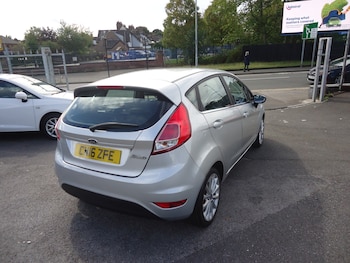 Used Ford Fiesta 2016 for sale - 75891520: Photo