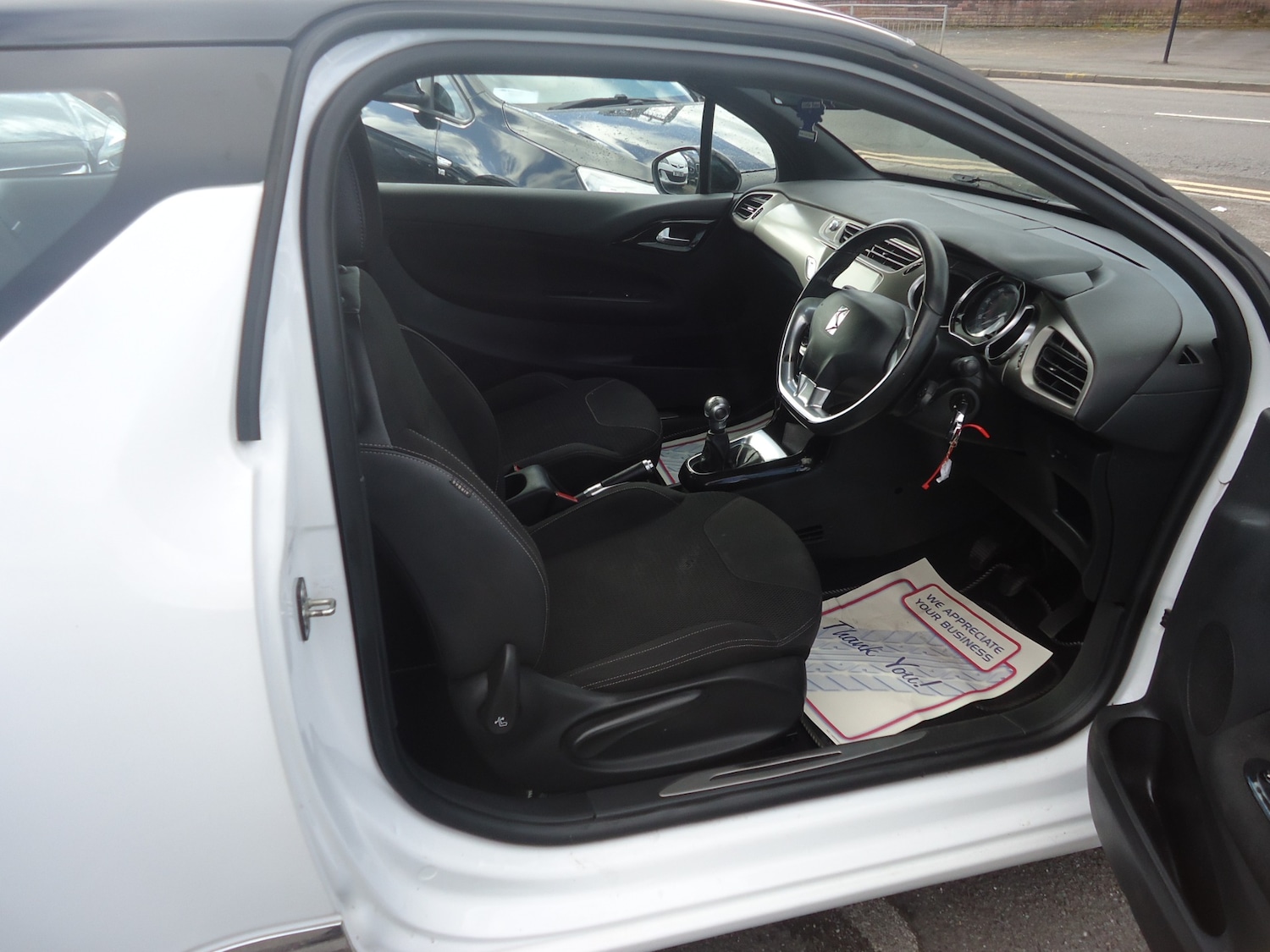 Used DS Automobiles DS 3 2017 for sale - 78106029: Photo 2