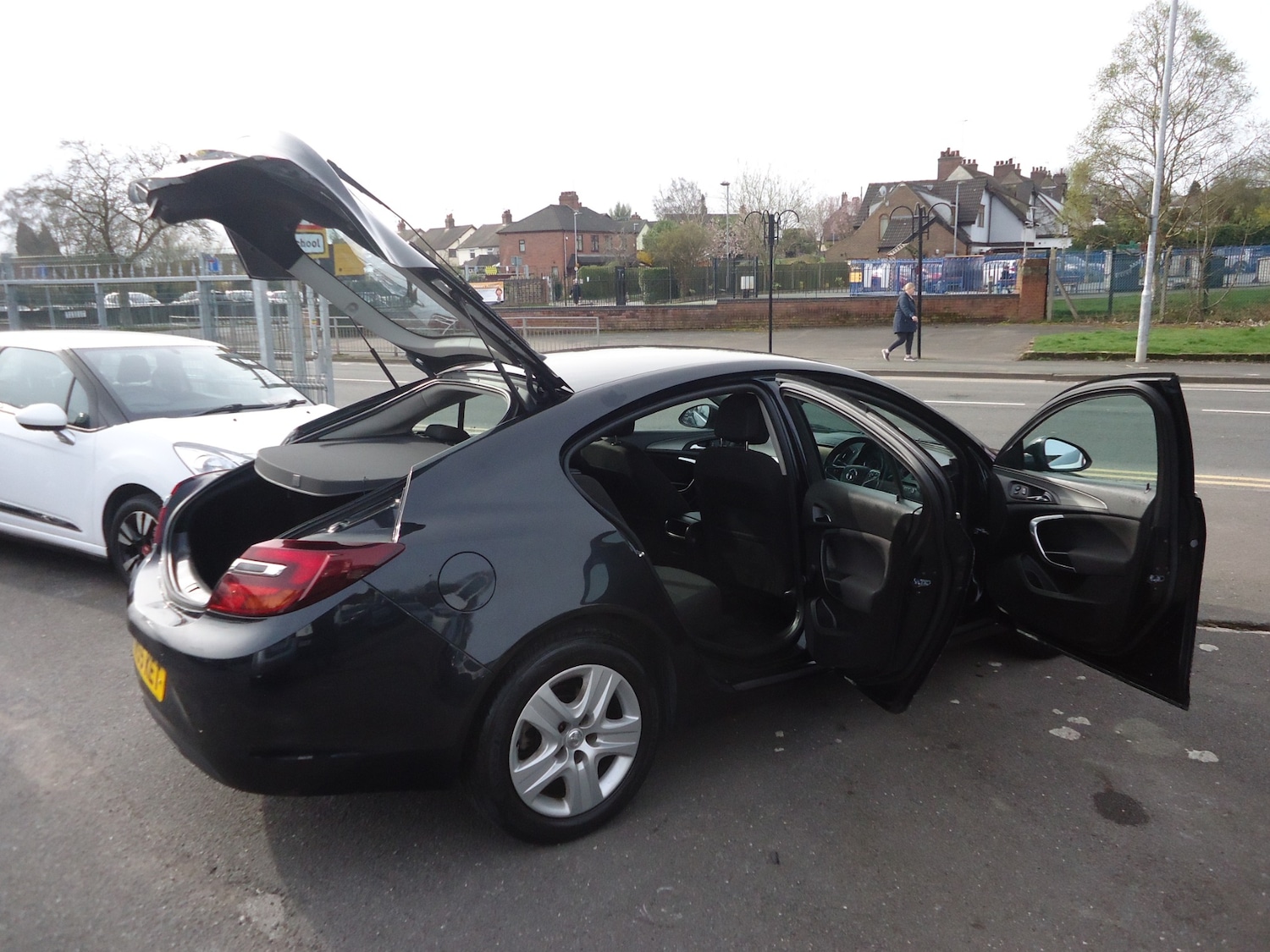 Used Vauxhall Insignia 2016 for sale - 77983681: Photo 5