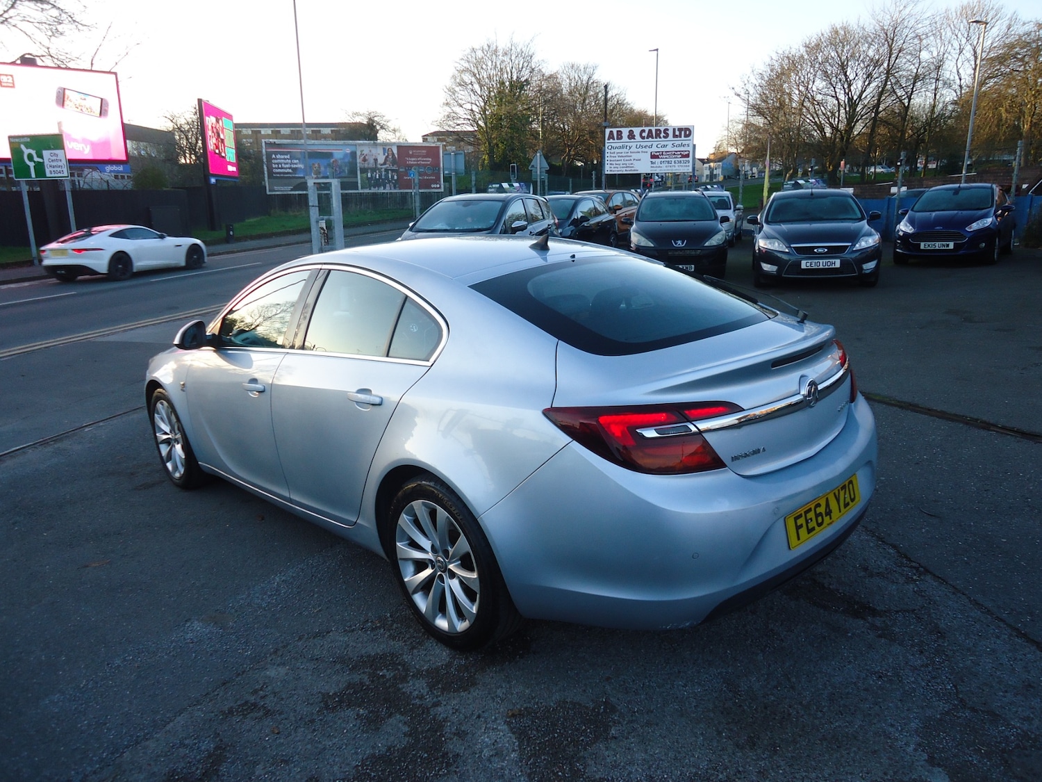 Used Vauxhall Insignia 2014 for sale - 76640453: Photo 3