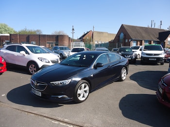 Used Vauxhall Insignia 2018 for sale - 78352750: Photo