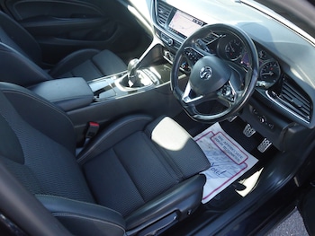 Used Vauxhall Insignia 2018 for sale - 78352750: Photo