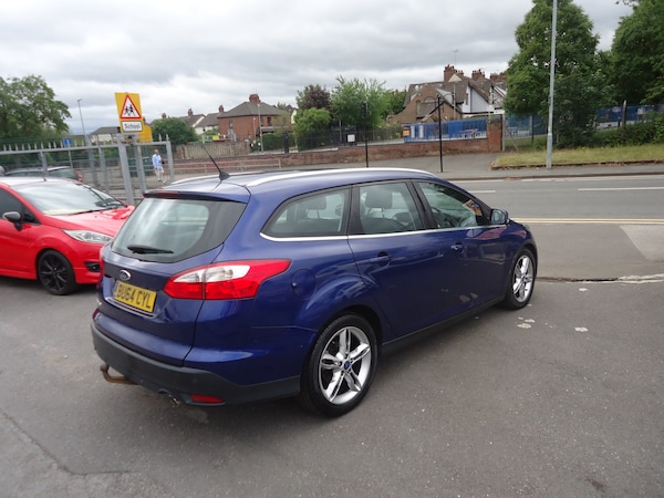 Used Ford Focus 2014 for sale - 75157220: Photo 2