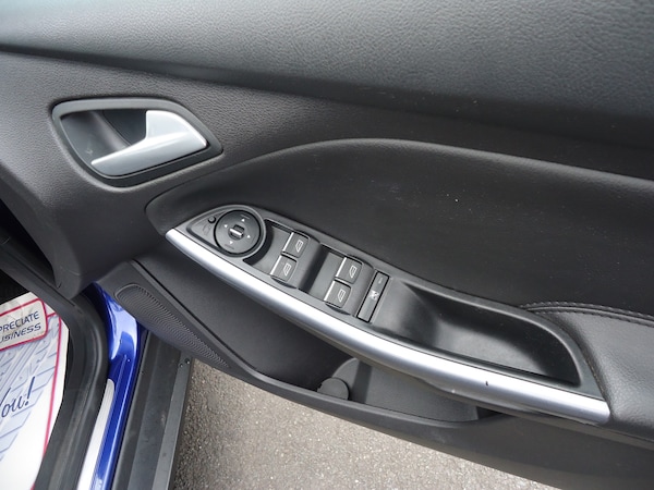Used Ford Focus 2014 for sale - 75157220: Photo 7