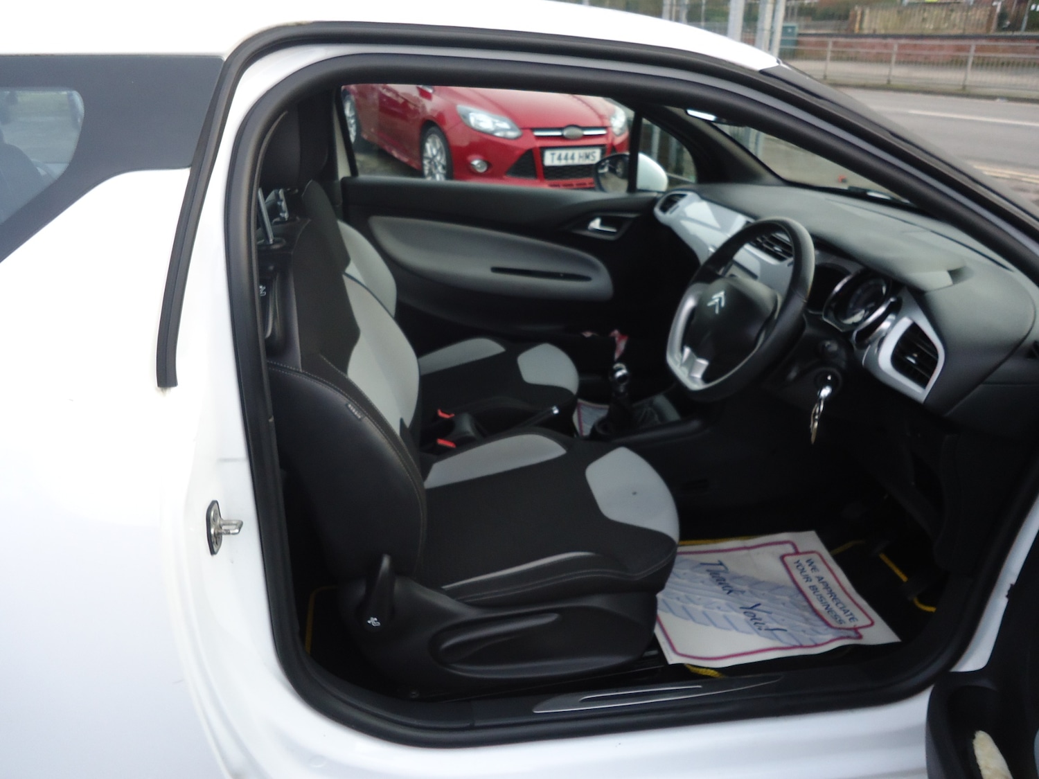 Used Citroen DS3 2015 for sale - 77581604: Photo 6