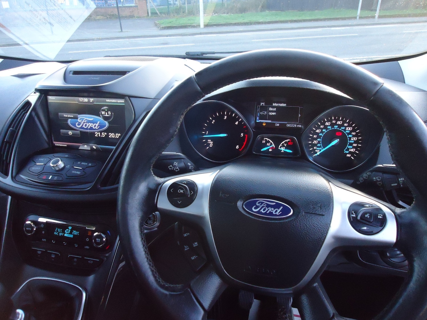 Used Ford Kuga 2016 for sale - 77917376: Photo 24