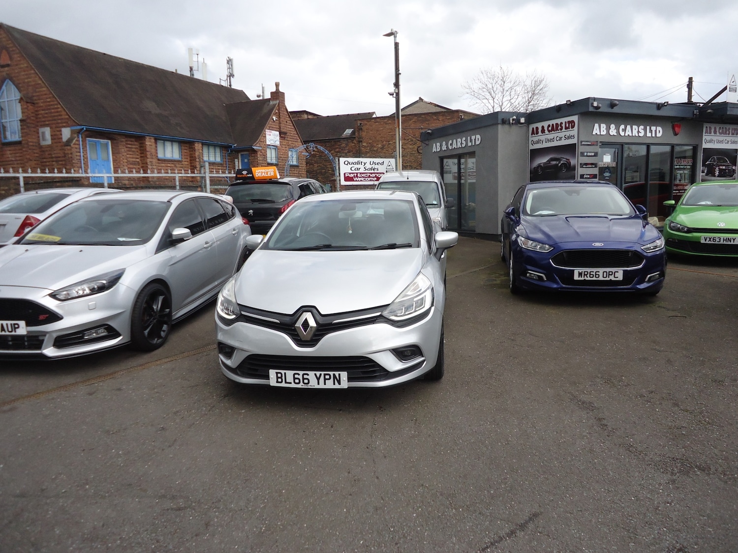 Used Renault Clio 2016 for sale - 76300834: Photo 20