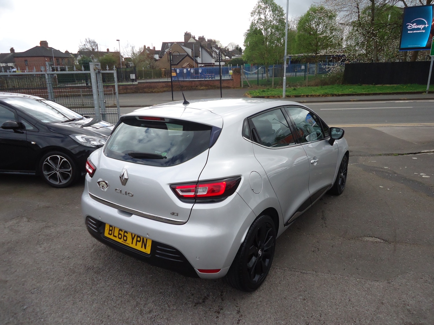 Used Renault Clio 2016 for sale - 76300834: Photo 4