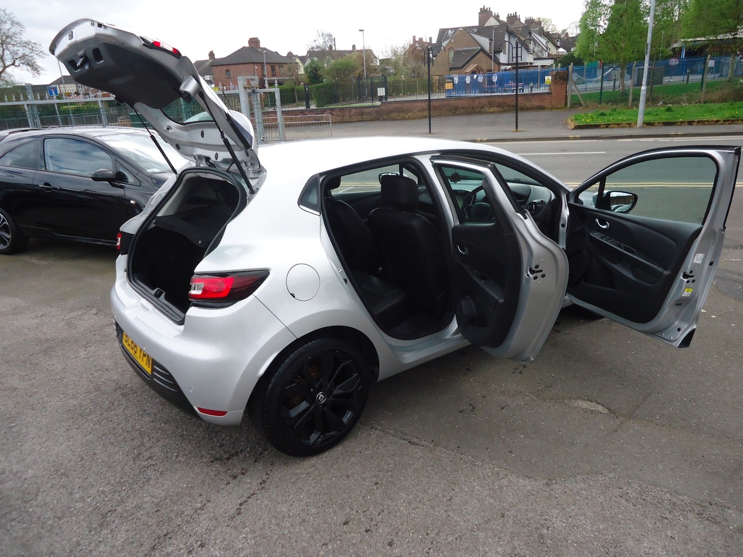 Used Renault Clio 2016 for sale - 76300834: Photo 6