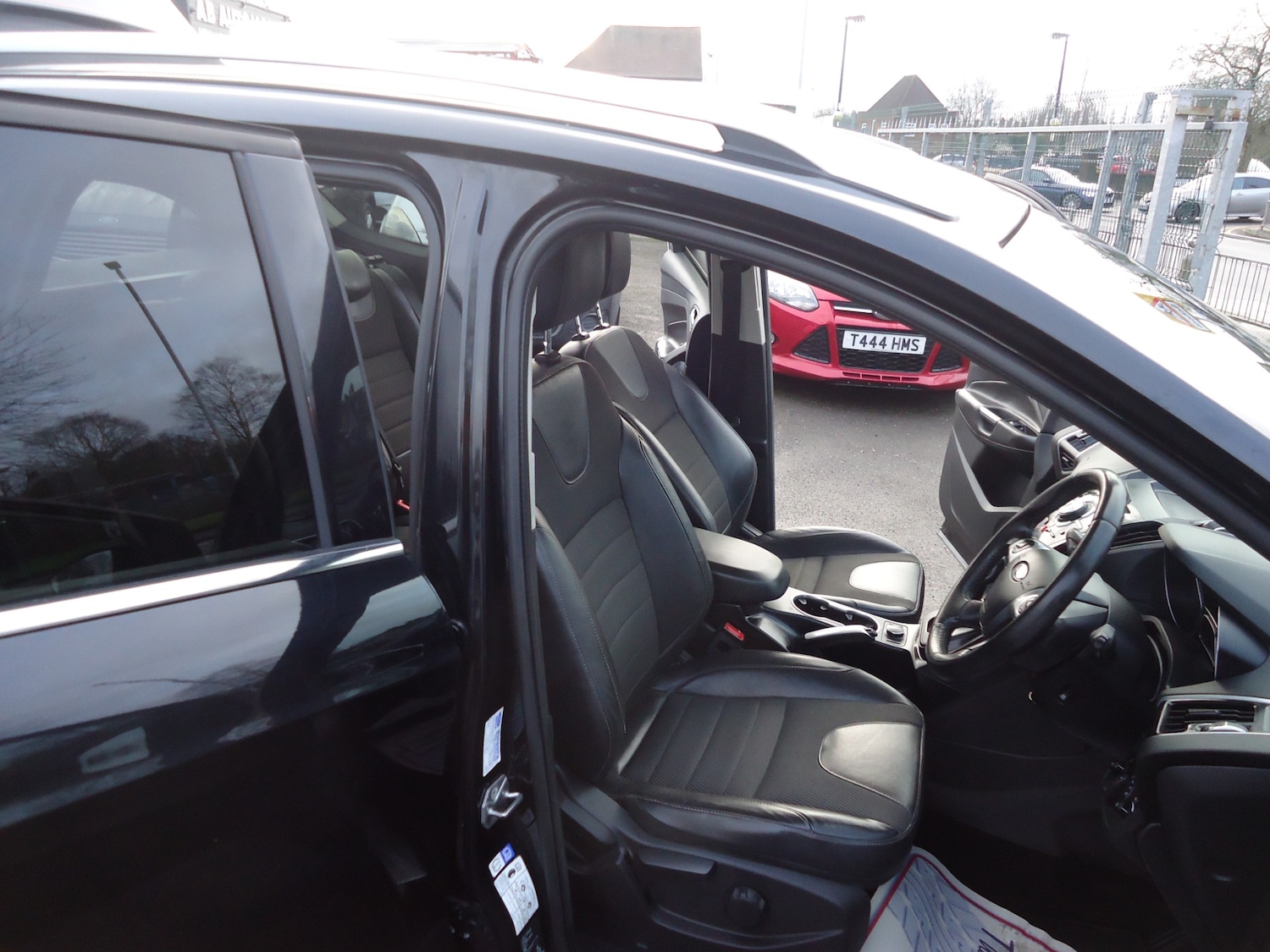 Used Ford Kuga 2015 for sale - 77528052: Photo 11