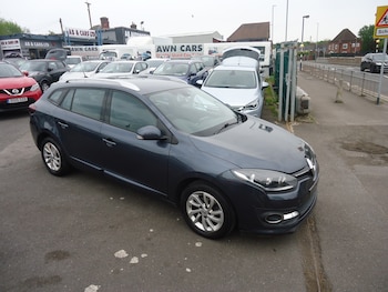 Used Renault Megane 2015 for sale - 78468326: Photo