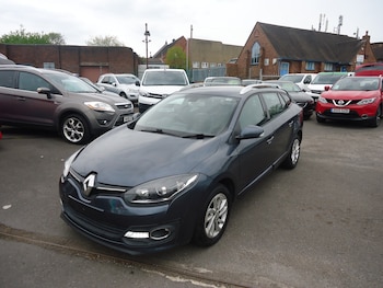 Used Renault Megane 2015 for sale - 78468326: Photo