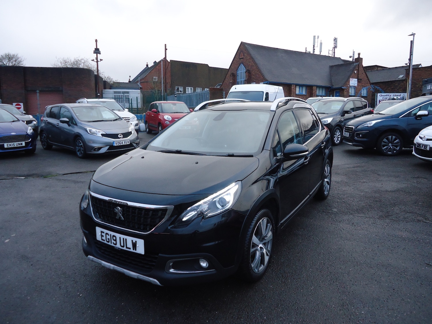 Used Peugeot 2008 2019 for sale - 77619459: Photo 2