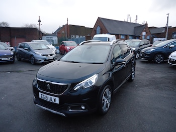 Used Peugeot 2008 2019 for sale - 77619459: Photo