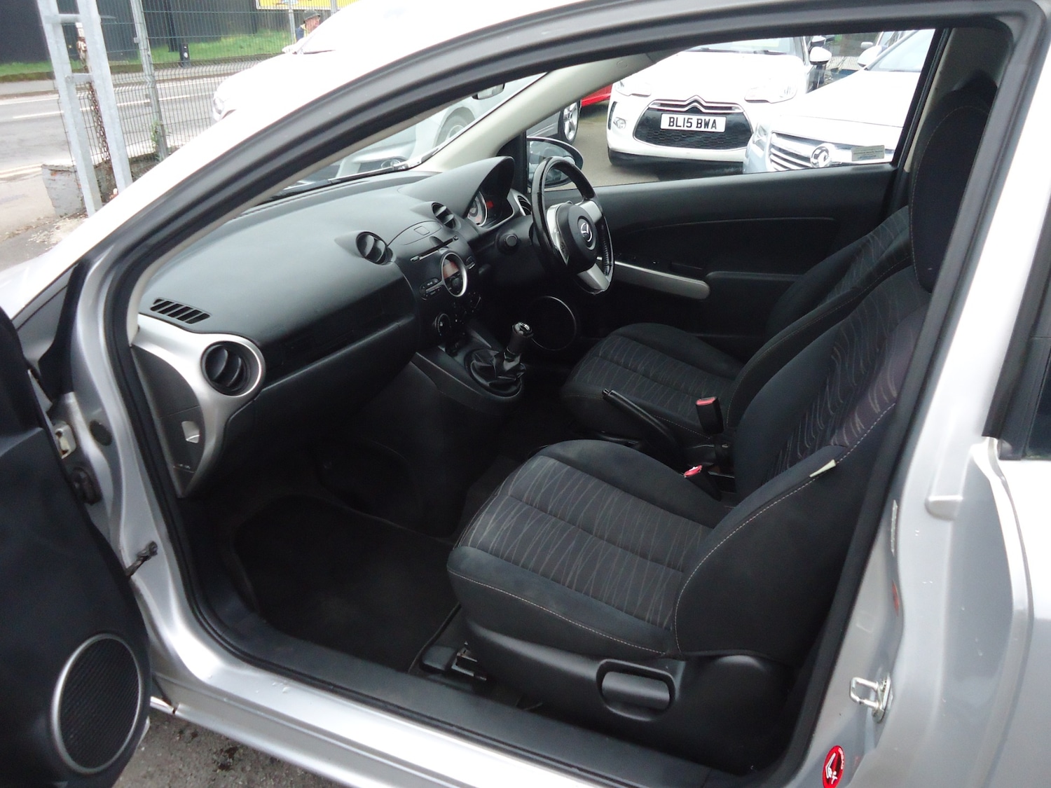Used Mazda Mazda2 2008 for sale - 77797830: Photo 11