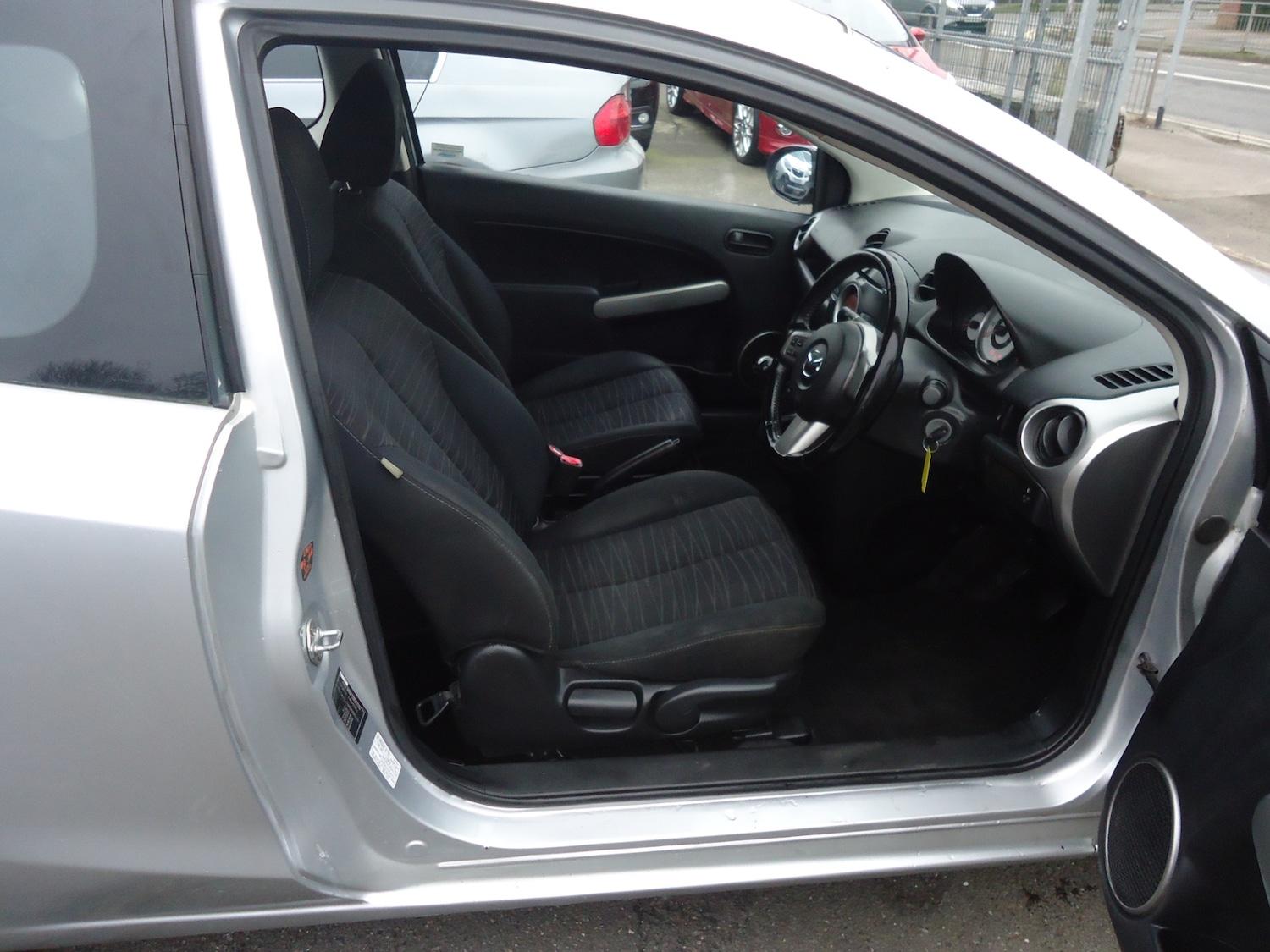 Used Mazda Mazda2 2008 for sale - 77797830: Photo 5