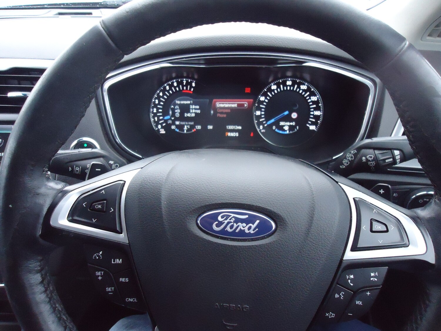 Used Ford Mondeo 2015 for sale - 77460385: Photo 19