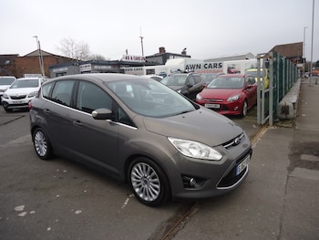 2012 (62) - 2.0 TDCi Titanium 5dr Powershift