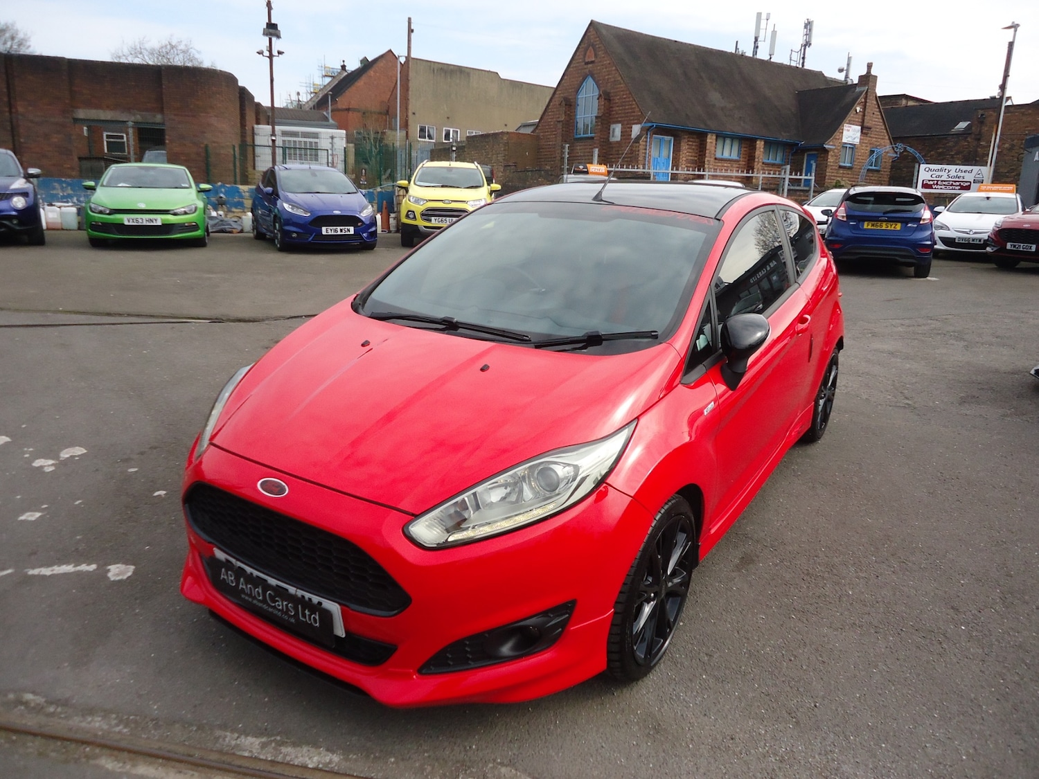 Used Ford Fiesta 2017 for sale - 76302621: Photo 11