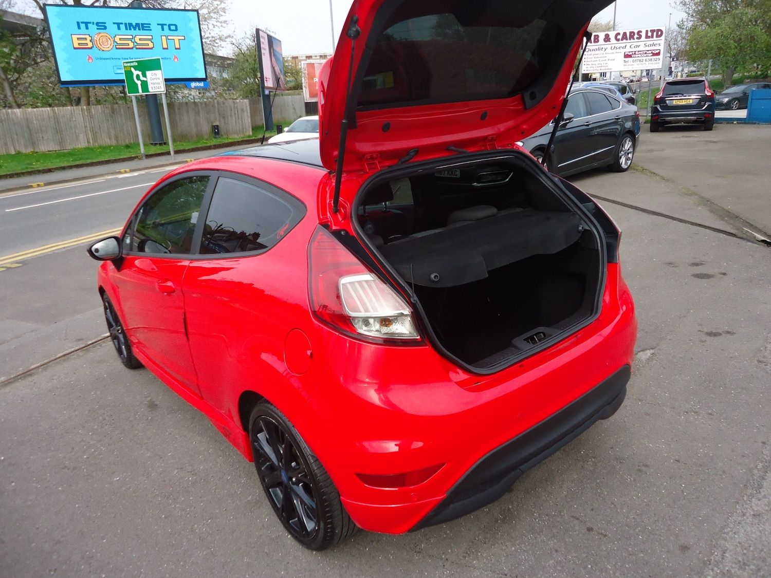 Used Ford Fiesta 2017 for sale - 76302621: Photo 6