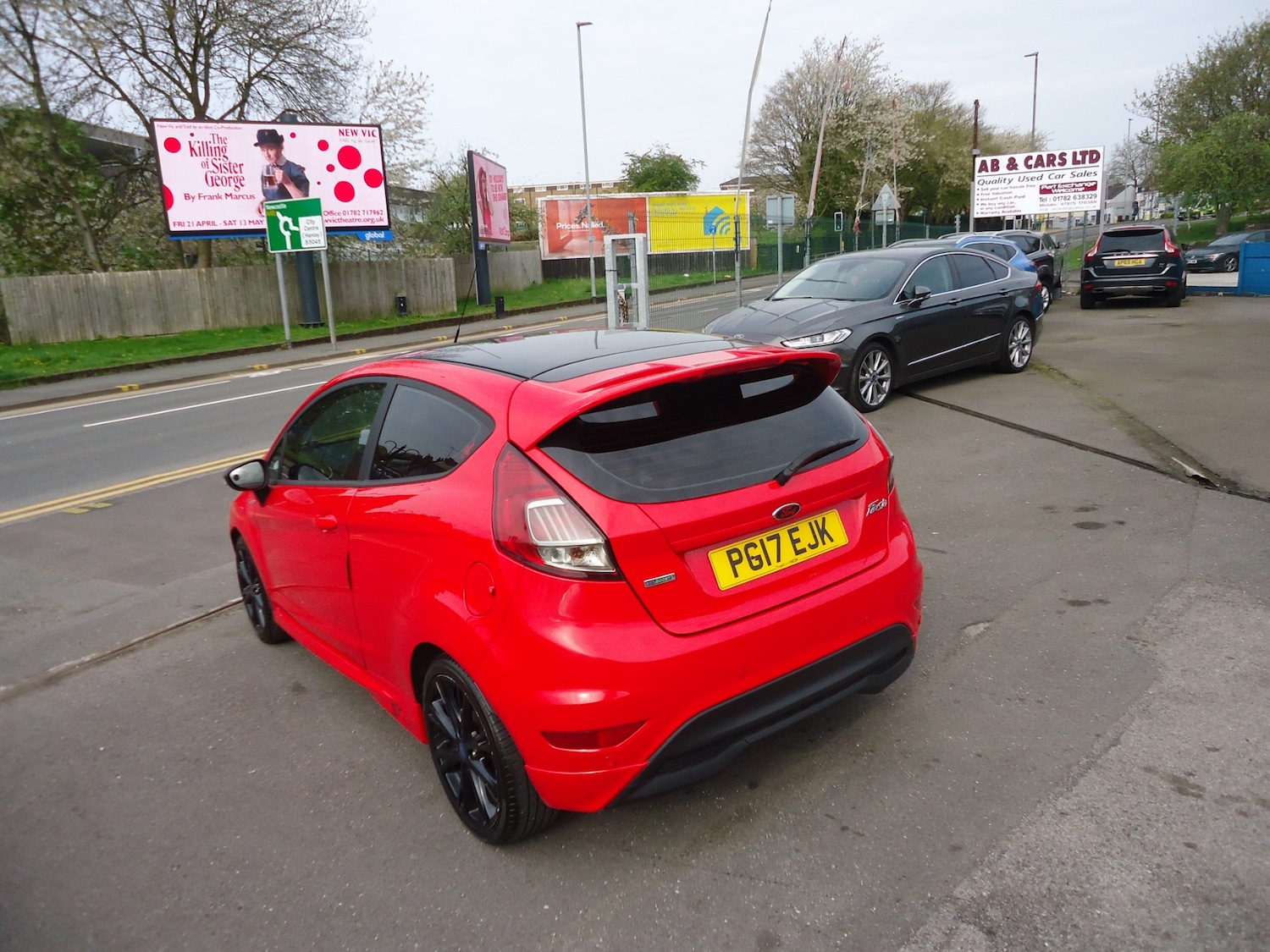 Used Ford Fiesta 2017 for sale - 76302621: Photo 9