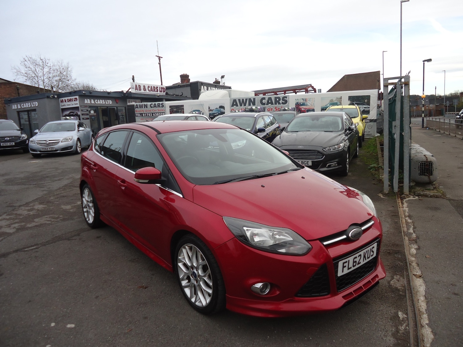 Used Ford Focus 2012 for sale - 76707020: Photo 1