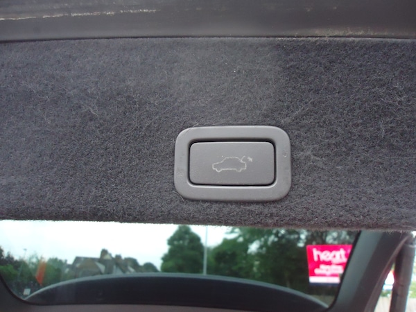 Used Volvo XC60 2015 for sale - 74375076: Photo 8